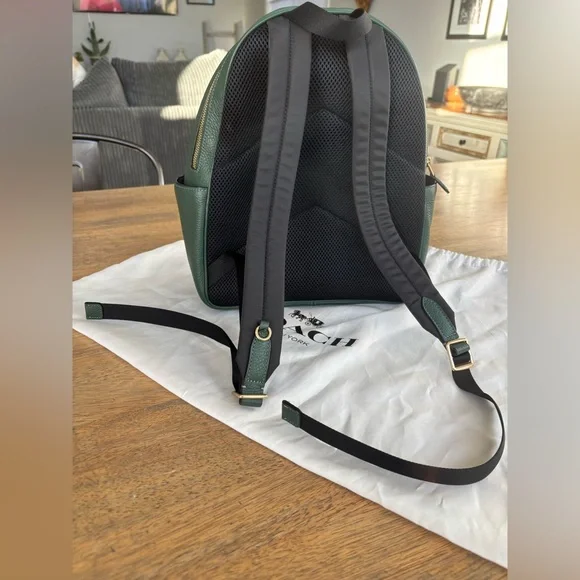 Coach 💚 Courtside Green soft pebble Leather Backpack and dust cover - Picture 3 of 12